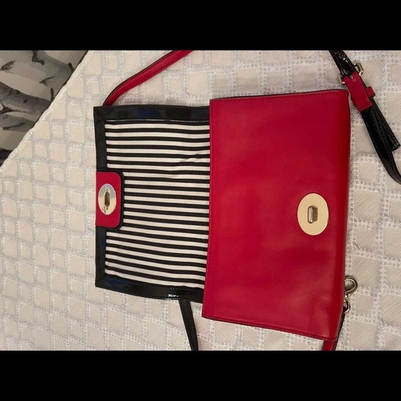 Authentic Kate Spade purse - Picture 2 of 3
